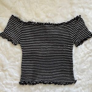 Heart & Hips Black and White Cropped Ruffled Blouse